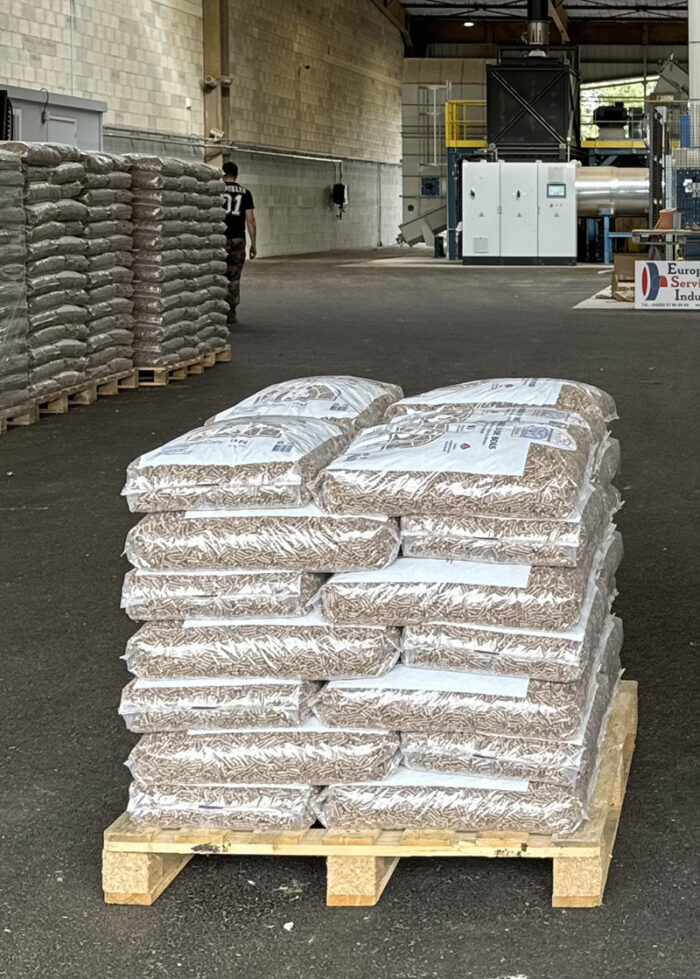 Granulés de bois (ou pellets) en sac de 15kg – Image 3