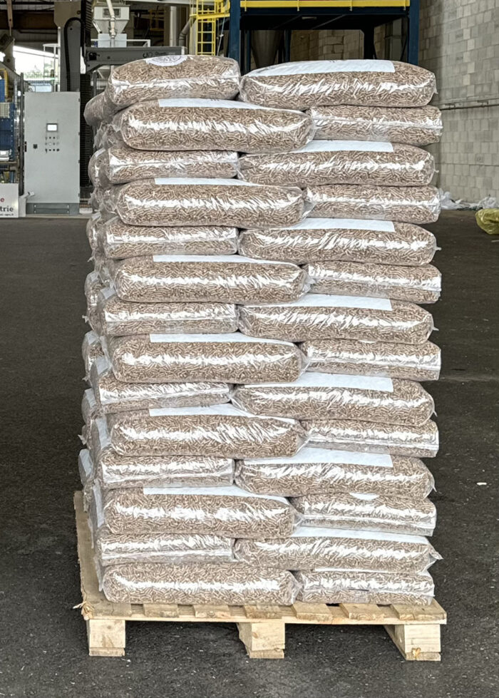 Granulés de bois (ou pellets) en sac de 15kg – Image 4